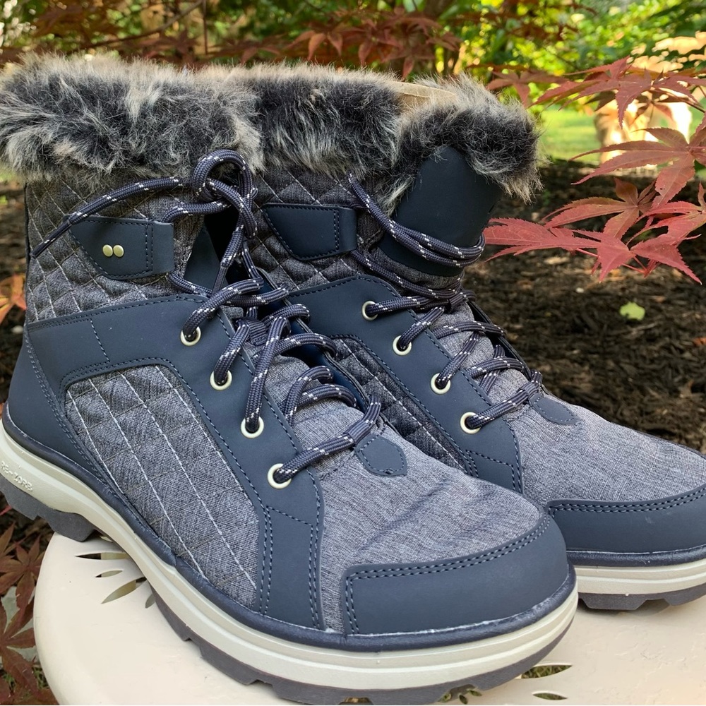 RYKA Brisk Navy blue lifestyle water Repellent ladies boot NIB NWT size …